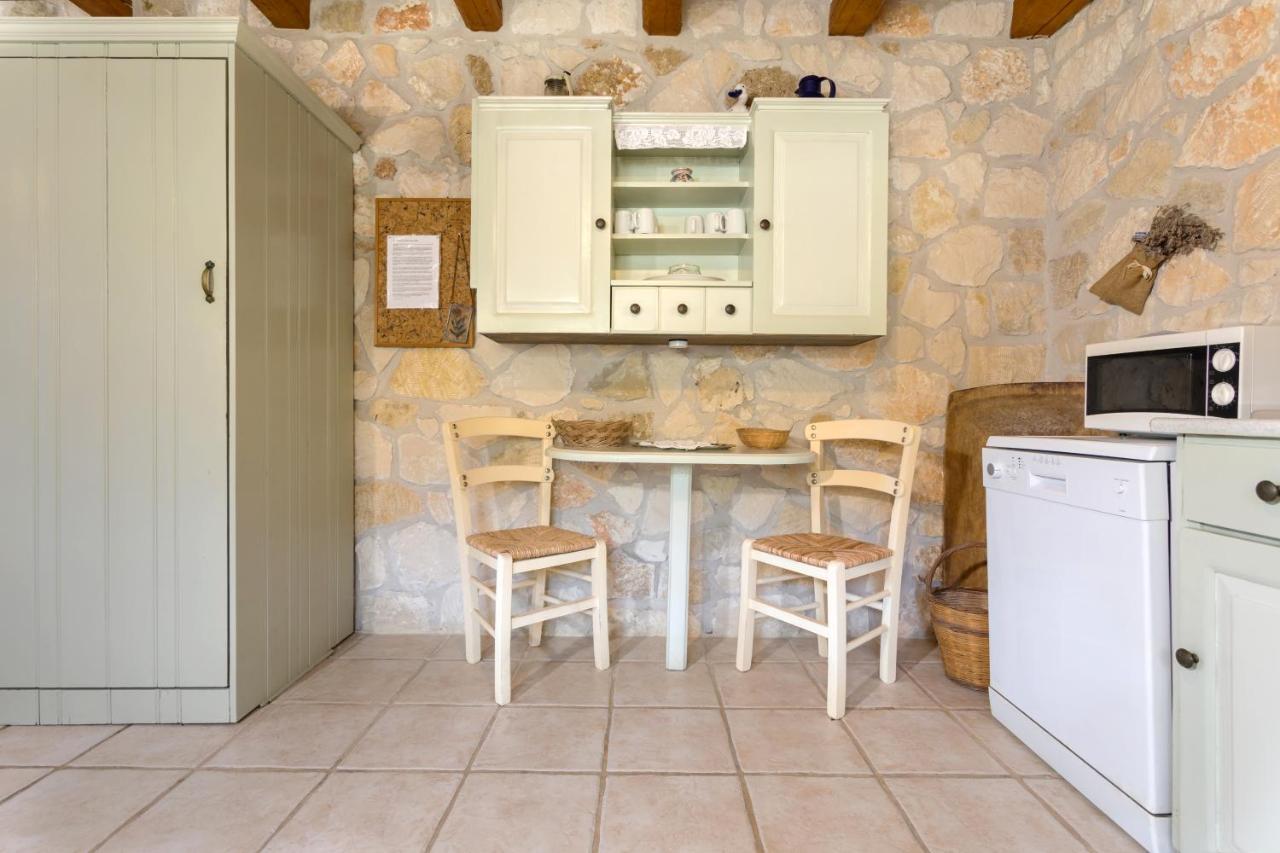 Armonia Houses Vasilikos  Exterior photo